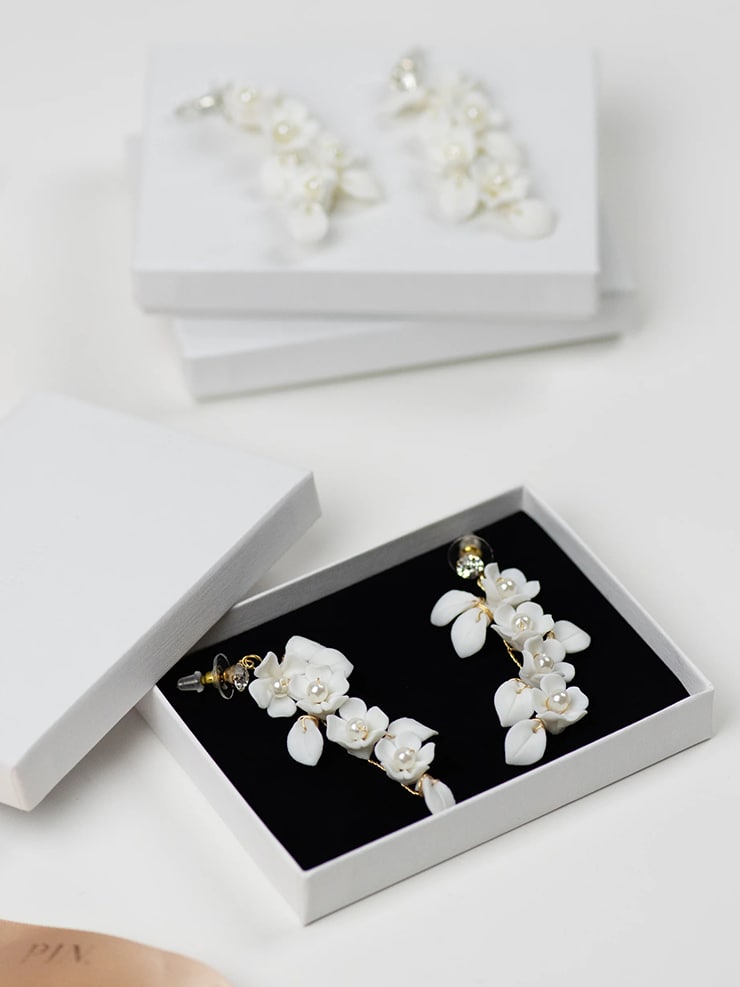 The Bobby Pin Asha Earings Gold