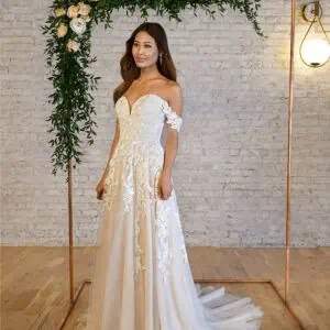 Stella York 7332 Wedding Dress