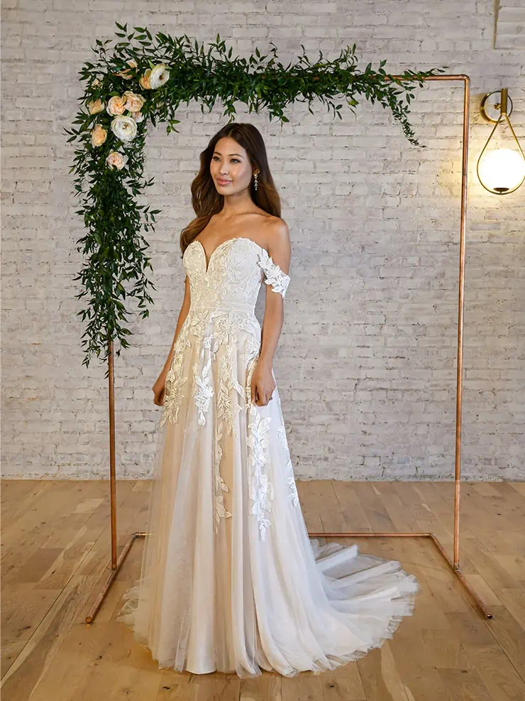 Stella York 7332 Wedding Dress