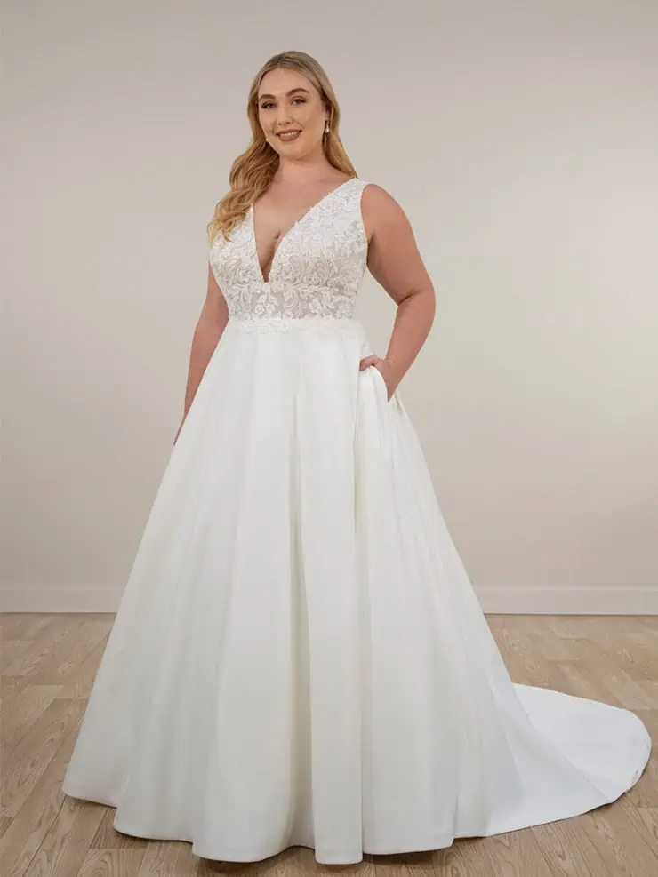 Stella York Wedding Dress - 7895