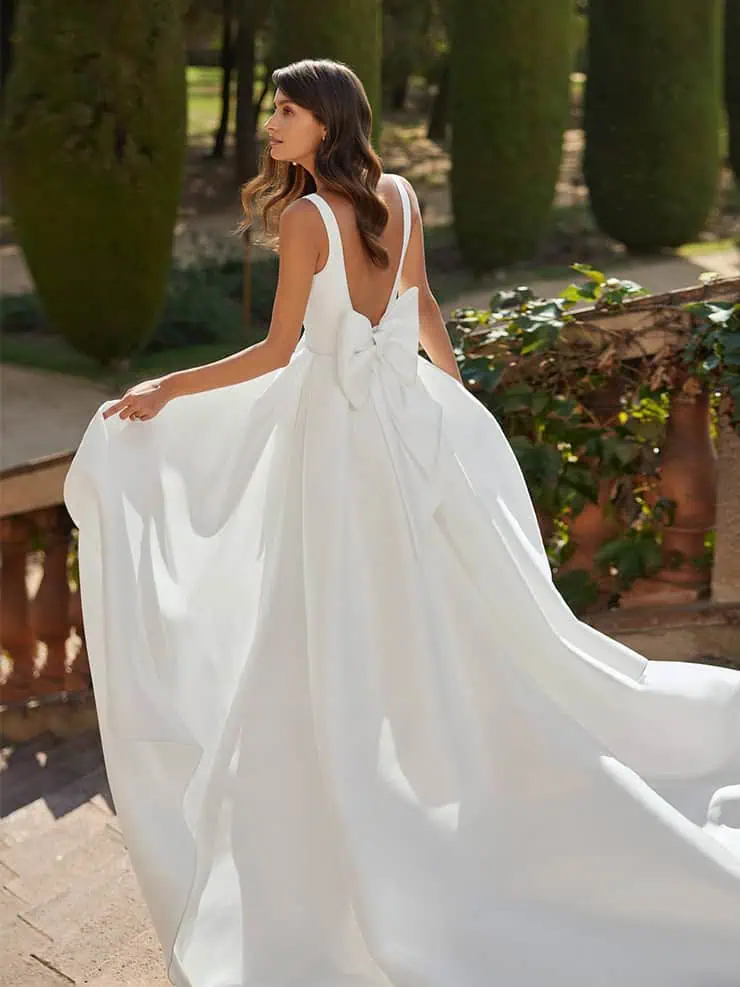 Adriana Alier Wedding Dress Donald