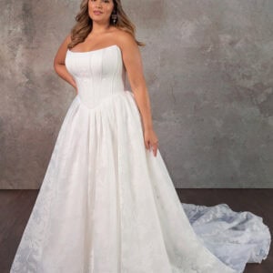 Essense of Australia - D4158 - Chloe