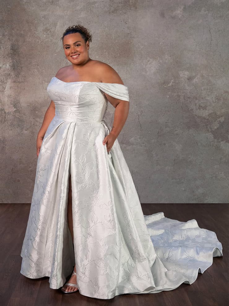 Essense of Australia Wedding Dresses - D4187