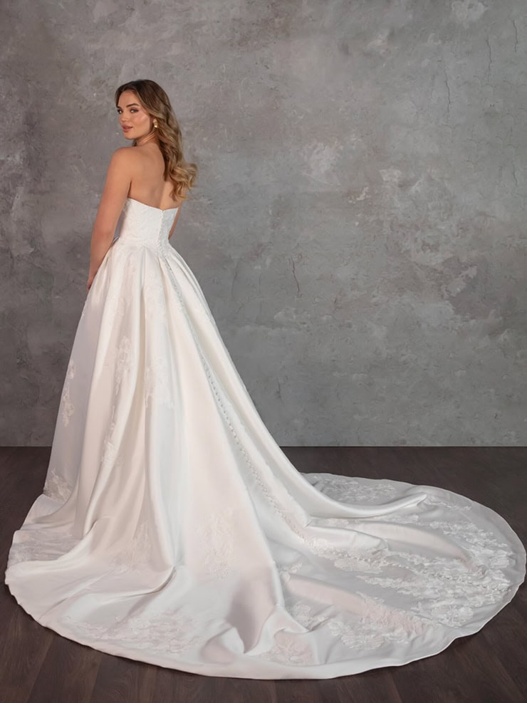 Essense of Australia Wedding Dresses - D4265