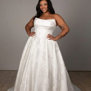 Stella York Wedding Dresses - SY8084