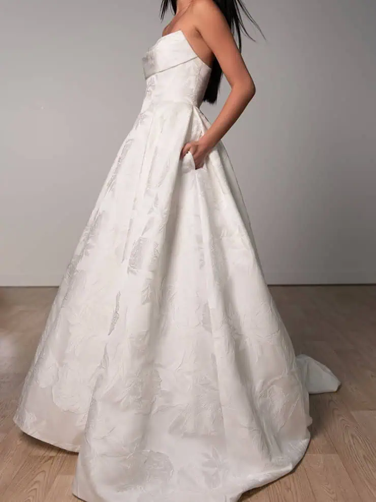 Stella York Wedding Dresses - SY8084