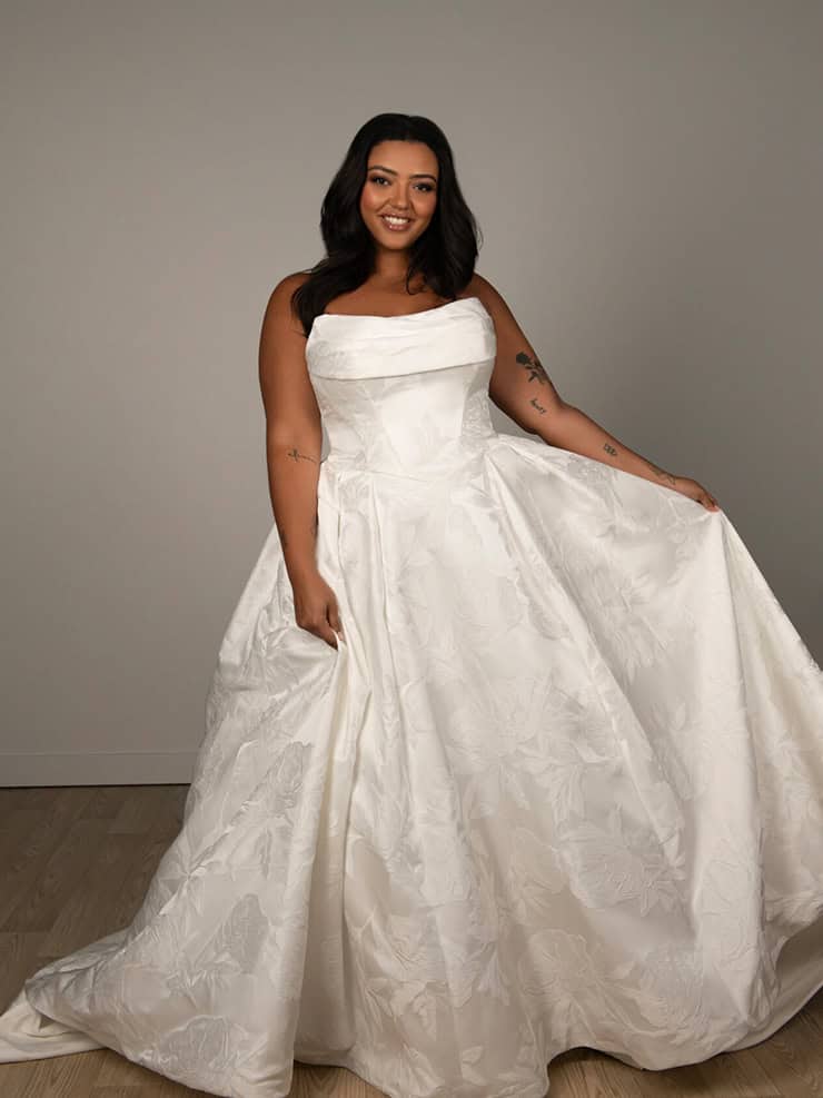 Stella York Wedding Dresses - SY8084