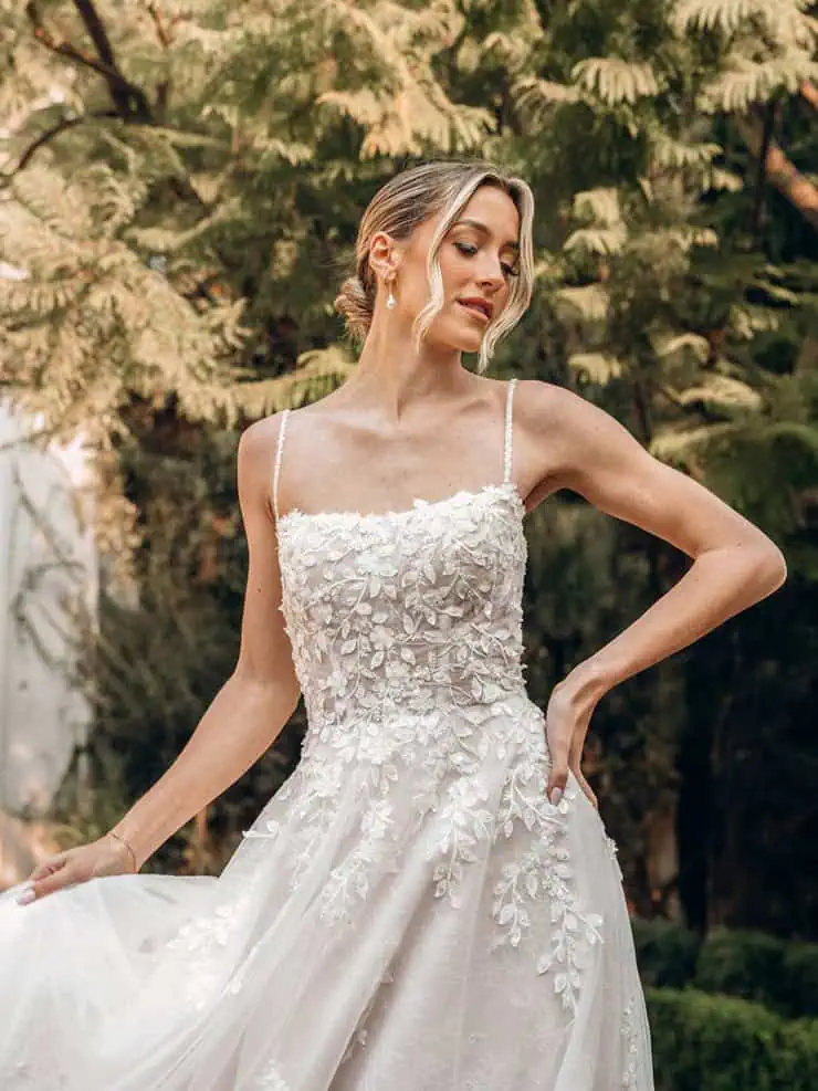 Stella York Wedding Dresses - SY8105