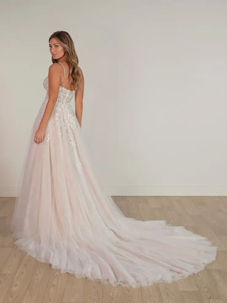 Stella York Wedding Dresses - SY8105