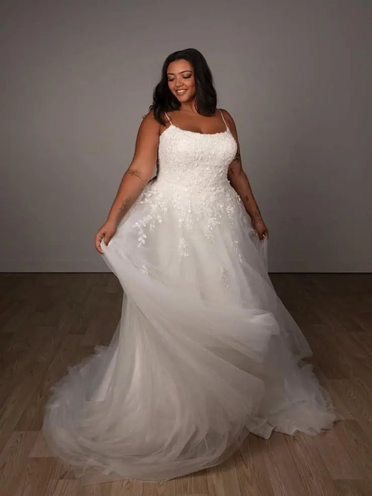 Stella York Wedding Dresses - SY8105