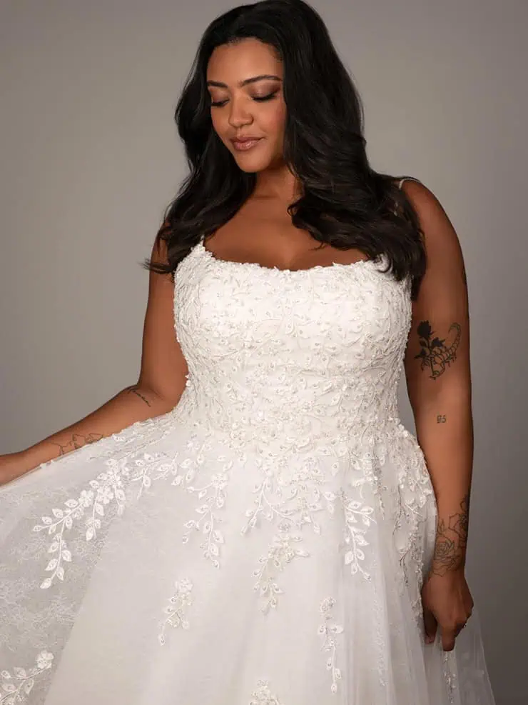Stella York Wedding Dresses - SY8105