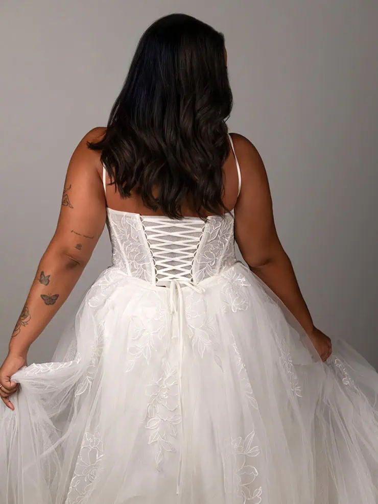 Stella York Wedding Dresses - SY8114