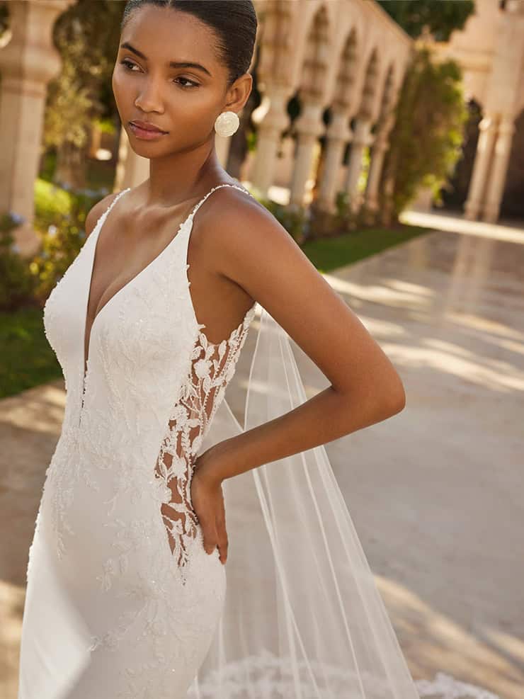 Rosa Clara Wedding Dresses - Oimbra