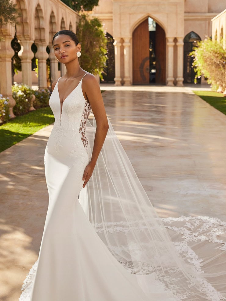 Rosa Clara Wedding Dresses - Oimbra