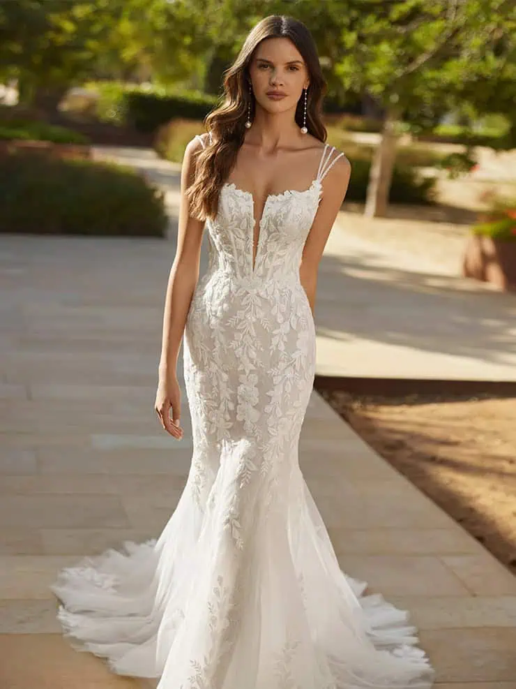 Adriana Alier Wedding Dresses Semira