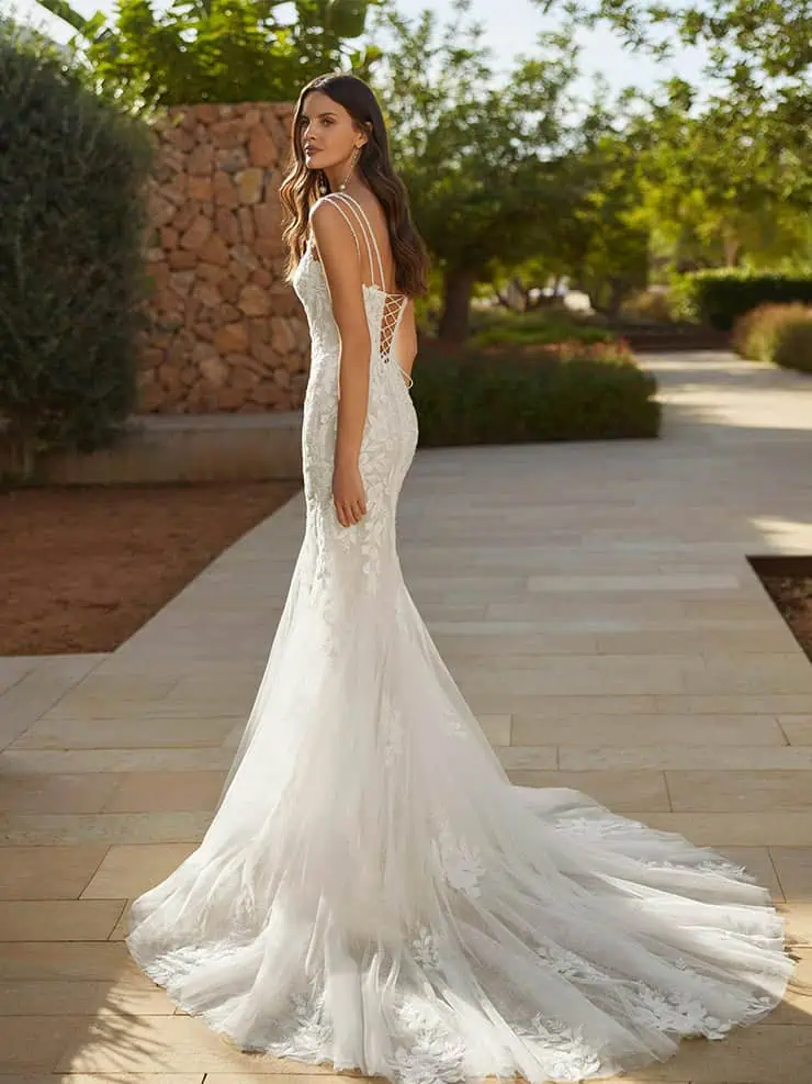 Adriana Alier Wedding Dresses Semira