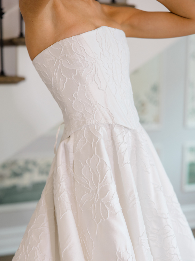 House of Savin Wedding DressesĀ - Jamie