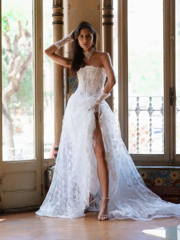 House of Savin Wedding Dresses - Victoria